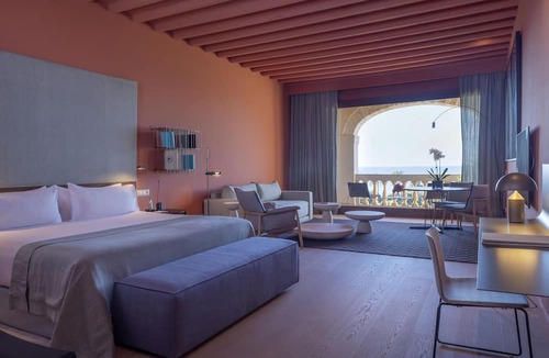 Old Town Hotel | Calatrava Hotel