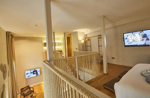La Llotja-Born Hotel | Puro Oasis Urban Hotel