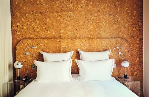 Pigalle Hotel | Bus Palladium