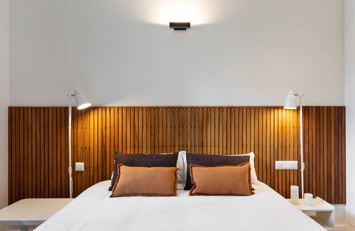 Esquerra de l'Eixample Apartment | Señor Urgell Apartment By Olala Homes