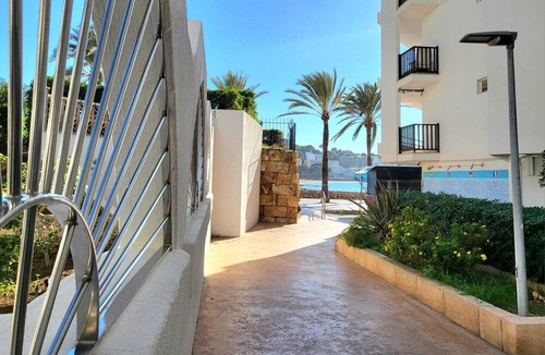 Santa Ponsa Apartment | Santa Ponsa Beach