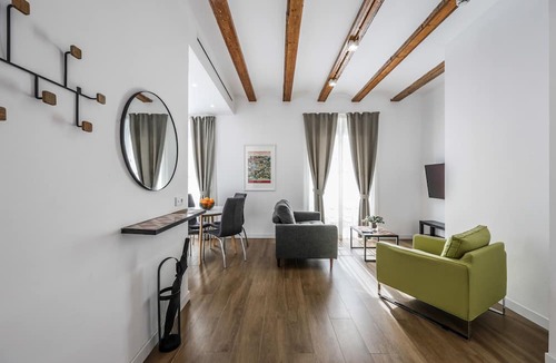 La Roqueta Apartment | Fantastic two-bedroom apartment