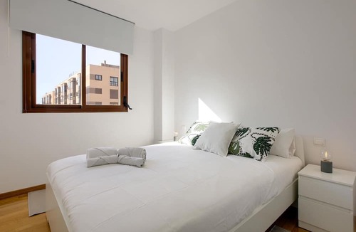 Rejas Apartment | Charming Madrid Airport III