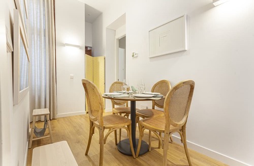 Cortes Apartment | Bellas Artes II apartament in Madrid