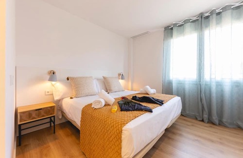 el Mercadal Apartment | Bravissimo Domènica, 2 bedrooms and balcony
