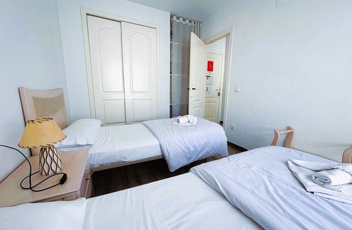 Finestrat Apartment | A796 - Complete apartment with air conditioning, garage and swimming pool in front of the beach