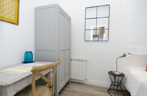 Embajadores Apartment | NoMad Rastro II apartment in Madrid