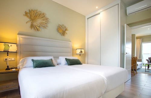 Triana Apartment | Genteel Home Castilla Terrace III