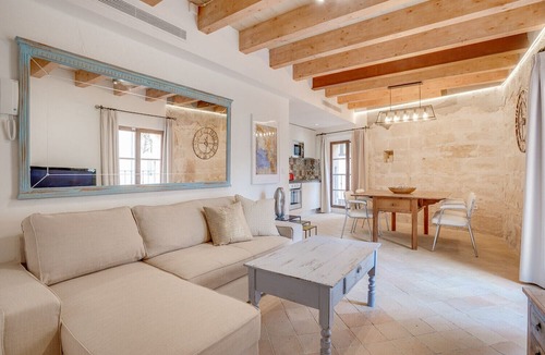 Cort Apartment | VINTAGE PALMA PALACE (SUPERIOR 4) by Priority
