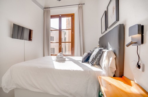 Cort Apartment | VINTAGE PALMA PALACE (SUPERIOR 5) by Priority