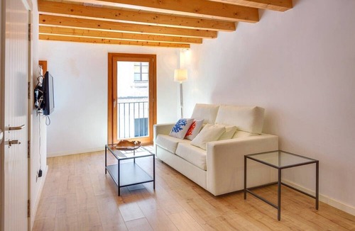 Sindicat Apartment | URBAN SUITES 3 PALMA STANDARD by PriorityVillas