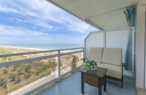 Playa de Gandia Apartment | Panoramic Sea Views. Family Getaway To The Beach! - Only families