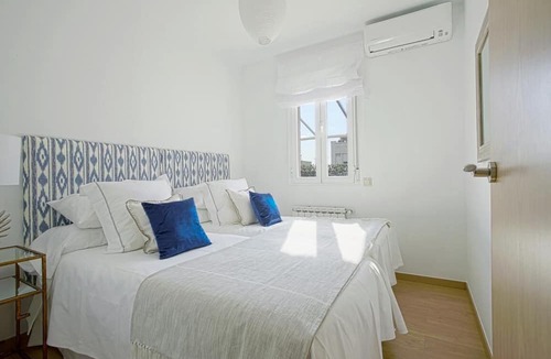 Palos de la Frontera Apartment | Genteel Home Reina Sofia Terrace