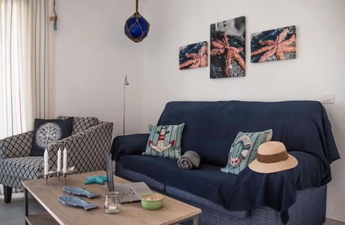 Costa Teguise Apartment | Estrella De Mar 1 - shared swimming pool, free wifi