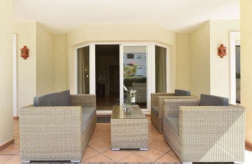Nikki Beach Apartment | Stylish peaceful apartment with terrace, pool, short walk from the beach