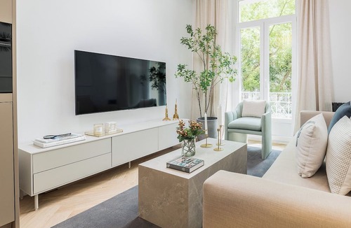 Milla de Oro Apartment | Ayala XXVIII - Two Bedroom Apartment, Sleeps 4