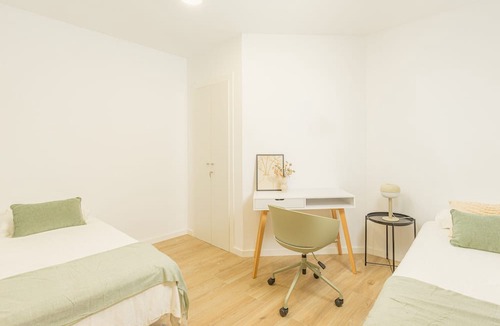 Torrefiel Apartment | Casa Valencia Berni – Bright & Spacious Apartment Near Valencia Center