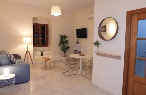 La Catedral Apartment | Calleja de la Mezquita · 1 Bedroom · 1 Bathroom
