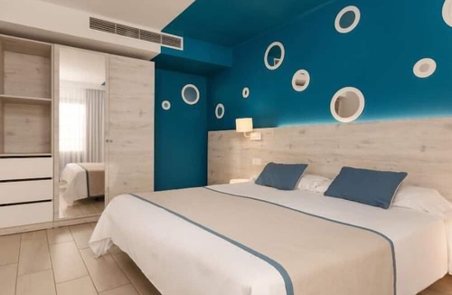 Puerto del Carmen Apartment | R2 Bahía Kontiki Beach Apartments