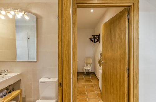 La Vall d'en Bas House | La Cabanya de La Rovira