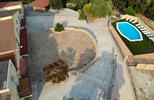 Sant Feliu de Buixalleu House | Masia Can Japic, entre el Montseny i la Costa Brava