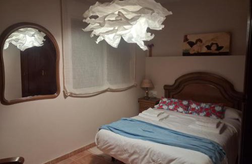 Gavilanes House | Casa Guinda