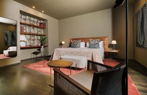 La Llotja-Born Hotel | Can Alomar Hotel