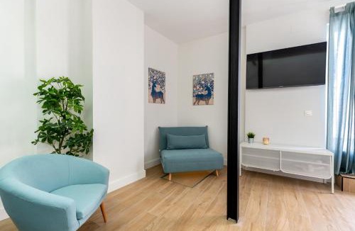 Alameda Apartment | SevilleBnB Group- Santa Barbara Central Suites, Sevilla center
