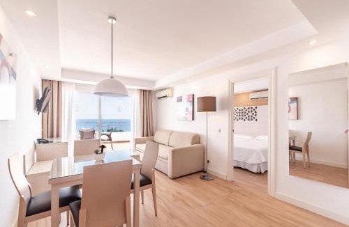 Marbella Seafront Promenade Apartment | Puerto Azul Marbella