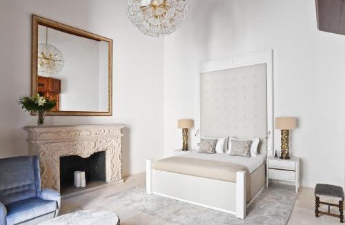 La Llotja-Born Hotel | Palacio Can Marqués by Puro