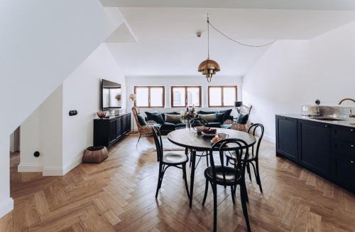 La Llotja-Born Apartment | Ocho Suites & Kitchen