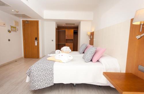 Ses Cadenes Hotel | Hotel Timor