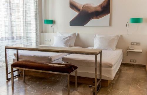 La Llotja-Born Hotel | Petit Palace Hotel Tres