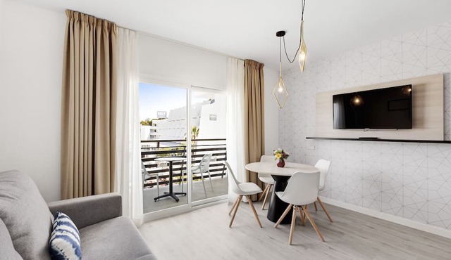 Palmanova Suites by TRH