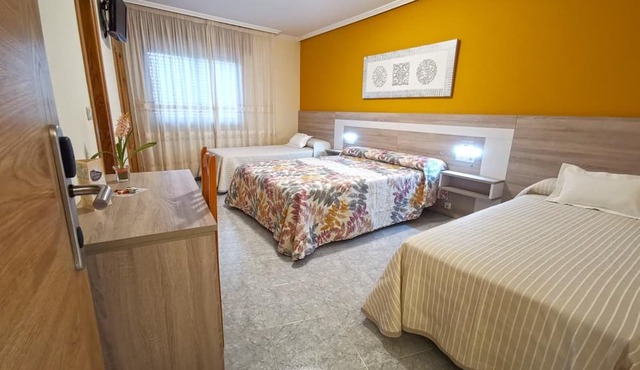 Hotel Liñares