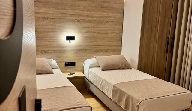 Miramar Suites