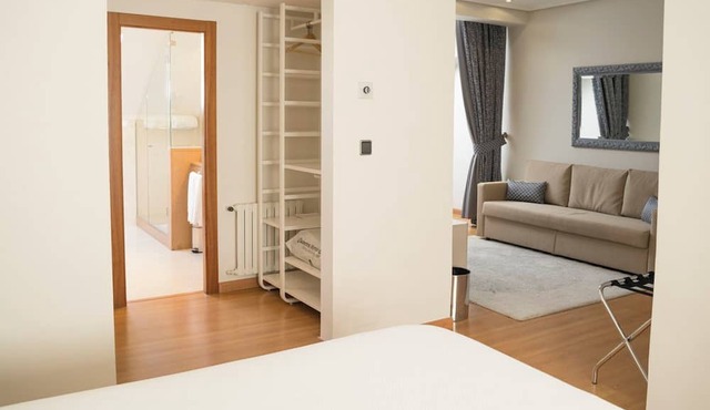 Hotel Sercotel Tres Luces in Vigo