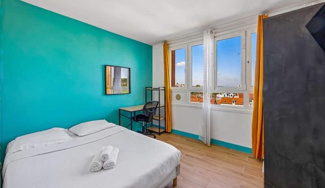 Chic apart with parking in Mantes-la-Jolie