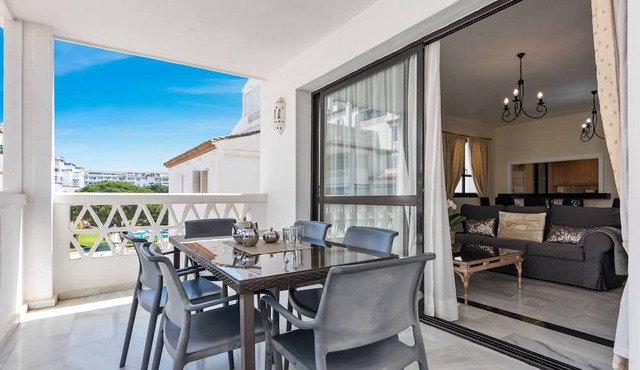 Beachside Puerto Banus Stunning Apartment 312