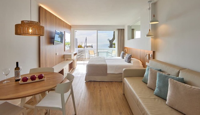 Aparthotel Ponent Mar
