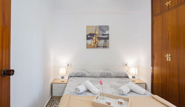 Apartment 'Apartamento En Playa Acogedor' with Private Terrace, Wi-Fi and Air Conditioning
