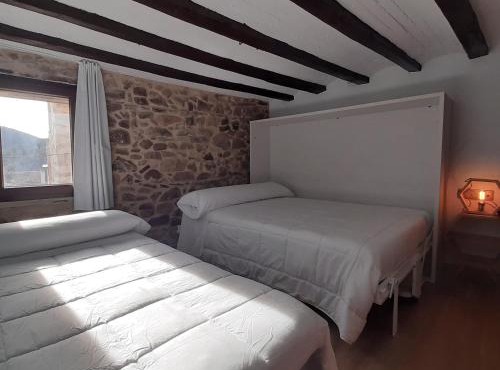Casa rural rústica para parejas, familias o amigos a la montaña de EL COLMENAR
